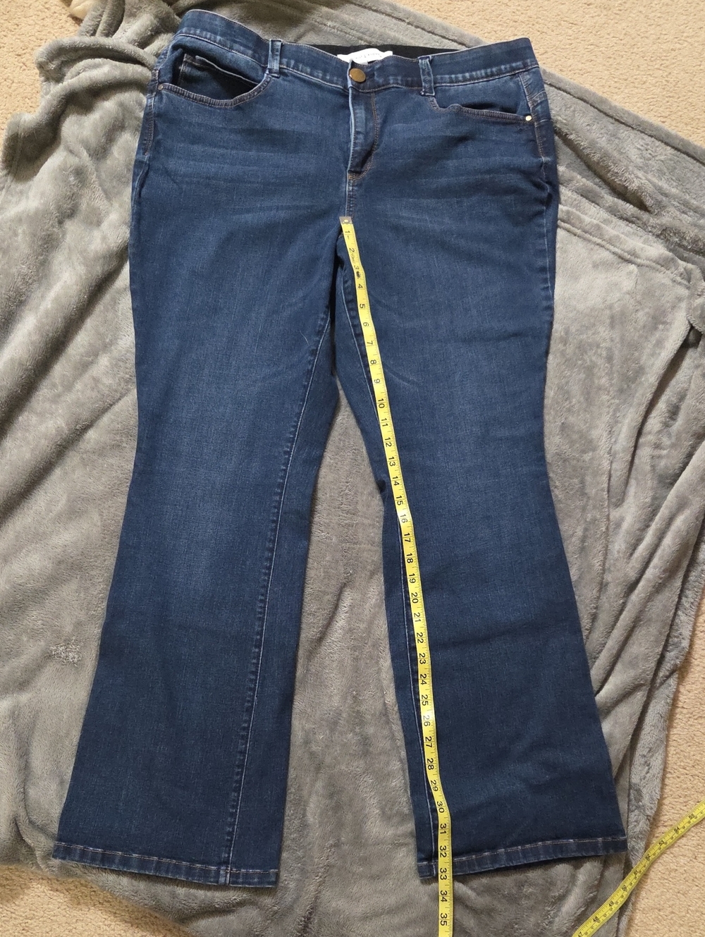 Vintage America Dark Blue Flare Stretch Jeans Size 22 With A 33 Inch Inseam